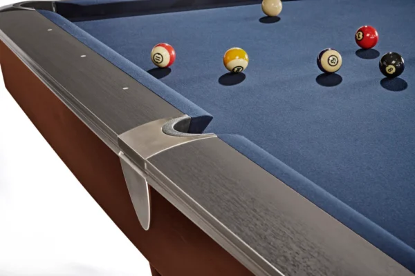 BRUNSWICK GOLD CROWN VI - 9 Foot