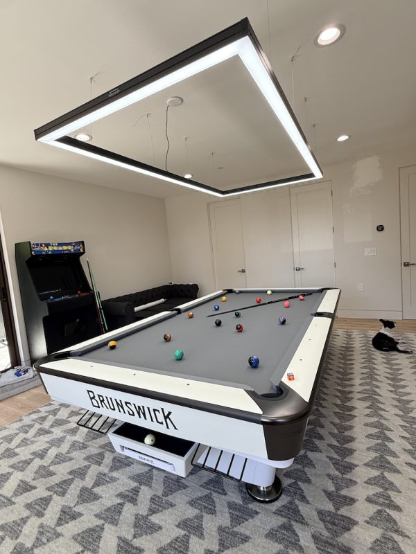 GC VII 3OF5 "NEW!" BRUNSWICK BILLIARDS GOLD CROWN VII POOL TABLE