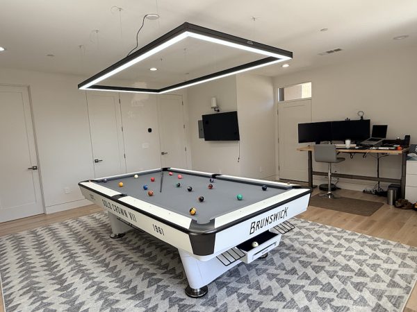 GC VII 4OF5 "NEW!" BRUNSWICK BILLIARDS GOLD CROWN VII POOL TABLE